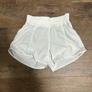 White lululemon shorts